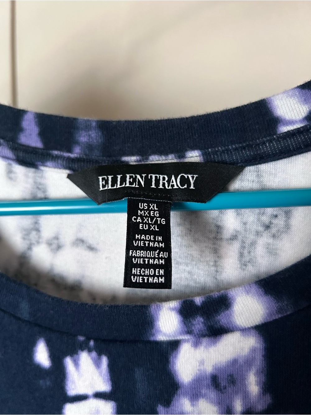 Ellen Tracy Navy & White Tie-Dye Short Sleeve T-Shirt Dress w/Pockets - Picture 2 of 3